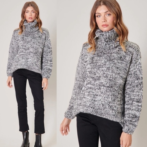 NEW! Sugarlips- Black White Salt Pepper Knitted Turtleneck Long Sleeve Size M - Picture 1 of 11